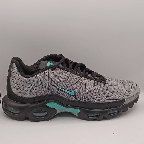 NEW Nike Air Max Plus TN-Black/Spirograph Sneakers Men Size 12 US FB3351-001 - Picture 7 of 12